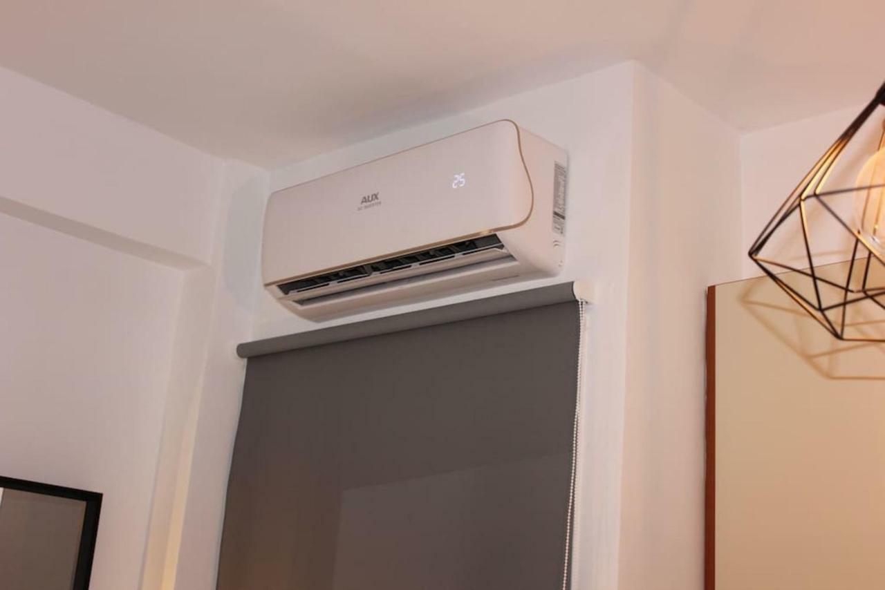 Central Studio! Fiber Wifi, Ac, Private, Self Check-In! Thessaloniki Exterior photo