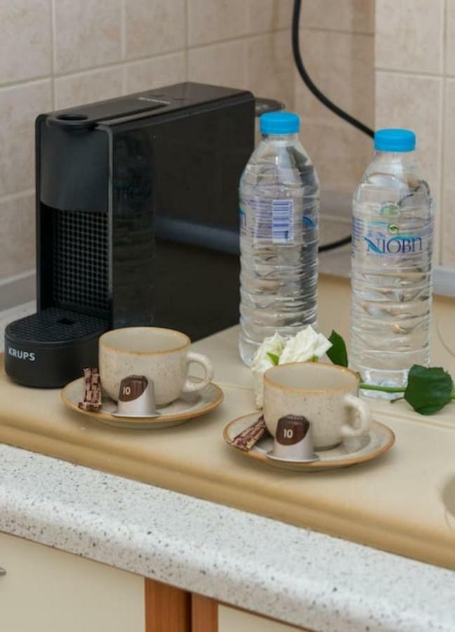 Central Studio! Fiber Wifi, Ac, Private, Self Check-In! Thessaloniki Exterior photo