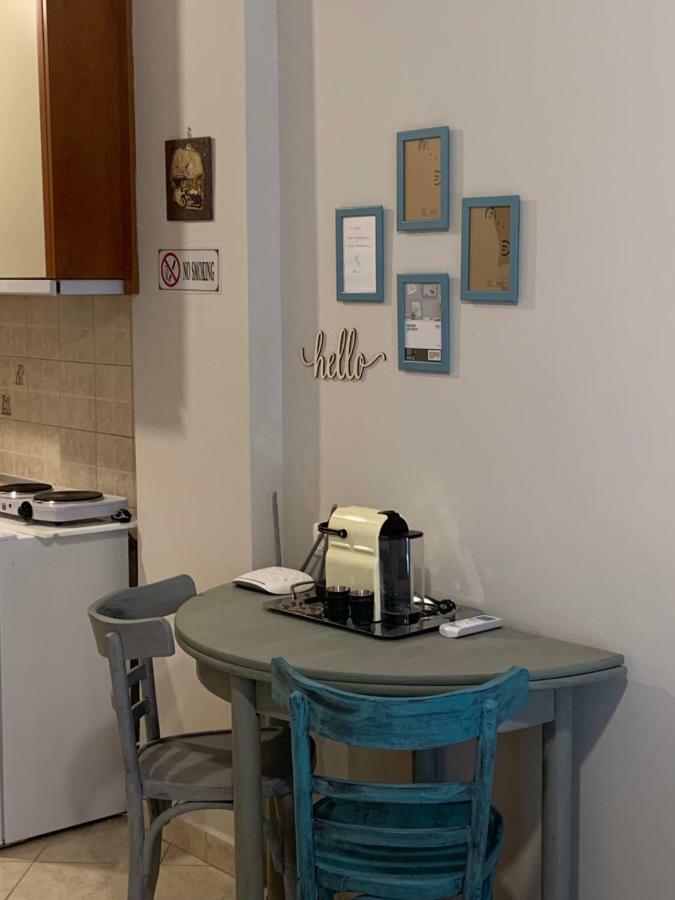 Central Studio! Fiber Wifi, Ac, Private, Self Check-In! Thessaloniki Exterior photo